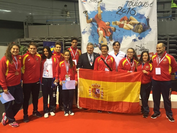 Plata Y bronce en el Cto. Europa de Sambo