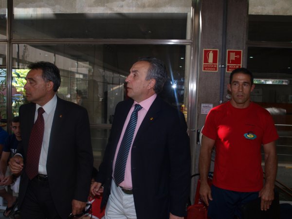 A_BLANCO_CON_INT_(22)