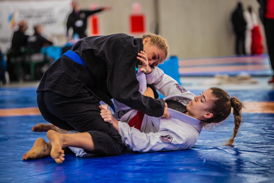 grappling-gi.jpg